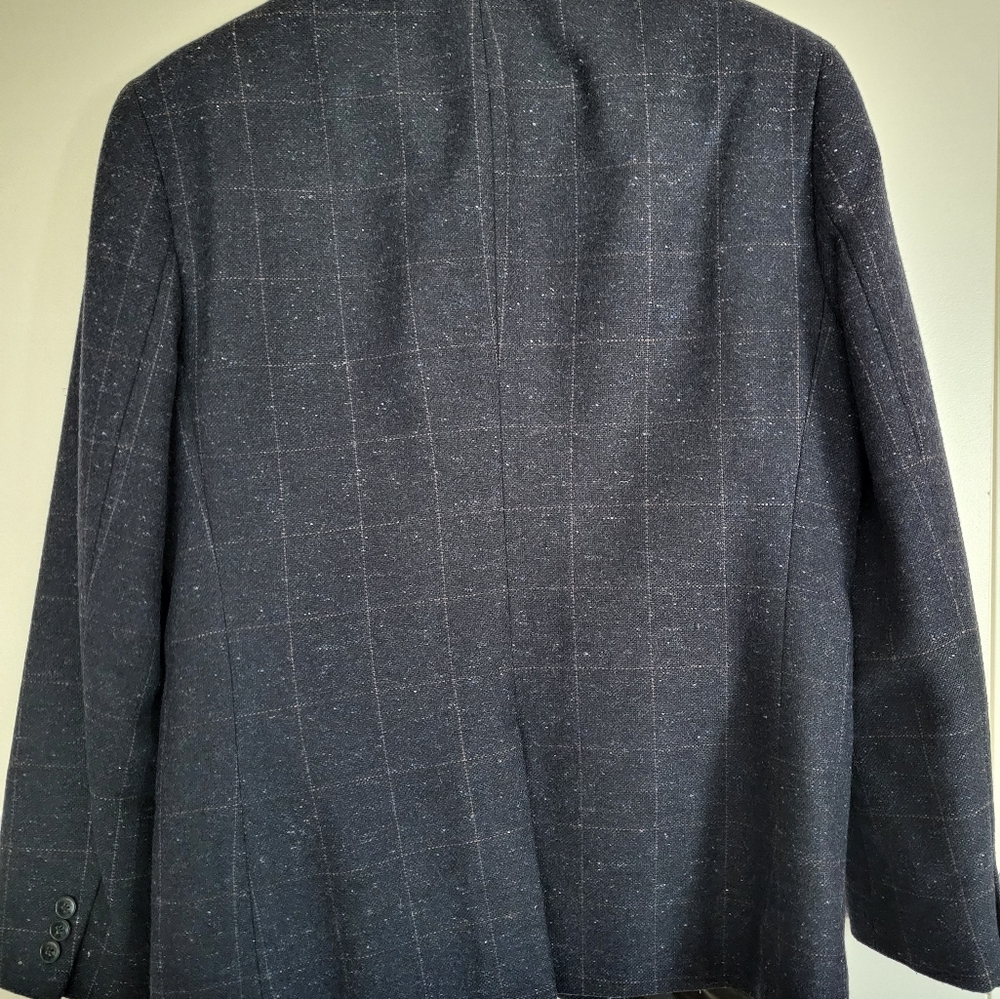 Checked Sport Coat - Picture 4 of 7